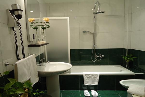 ארזה Ch Hotel Giada Inn מראה חיצוני תמונה